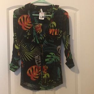 Agaci sheer tropical button down